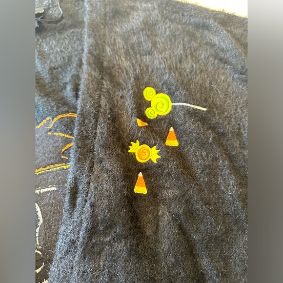 Torrid Disney Halloween Cardigan Sweater Minnie Mouse Witch Candy Corn 1x - Picture 5 of 7